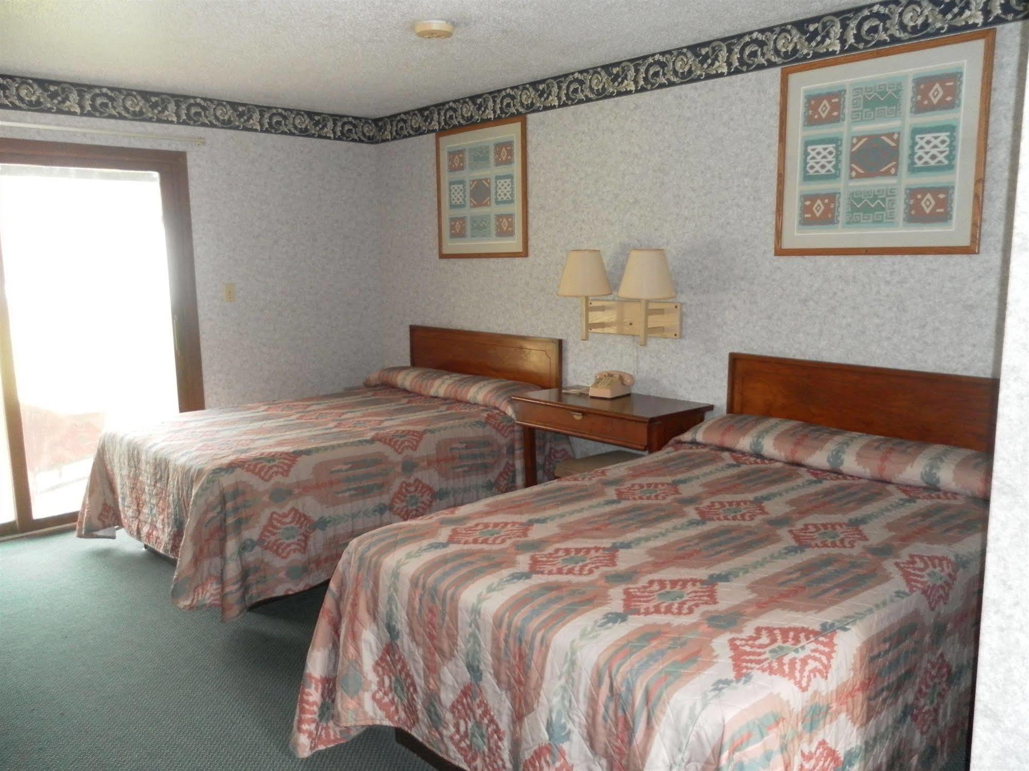 Ordinary Tide Water Motel Hayes المظهر الخارجي الصورة